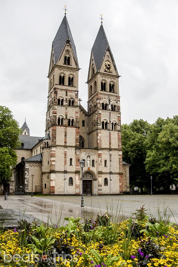 Viaje Coblenza que ver turismo Basilica San Castor Koblenz río Rin desembocadura Mosela Alemania