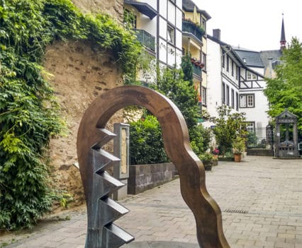 Viaje Coblenza que ver turismo Brunnenhof-Königspfalz casco histórico Koblenz río Rin Mosela Alemania