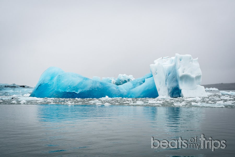 tour zodiac jokulsarlon laguna glaciar icebergs Breiðamerkurjökull Parque Nacional Vatnajokull que ver Islandia imprescindibles guia Islandia Iceland